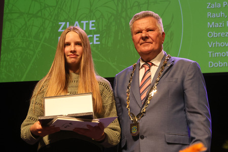 ZLATA PETICA 152 FOTO LJUBO VUKELIČ